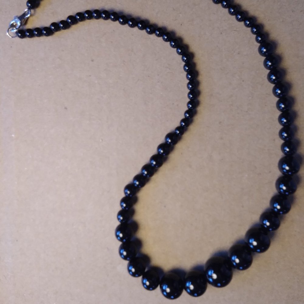New! Cool Black Agate Necklace